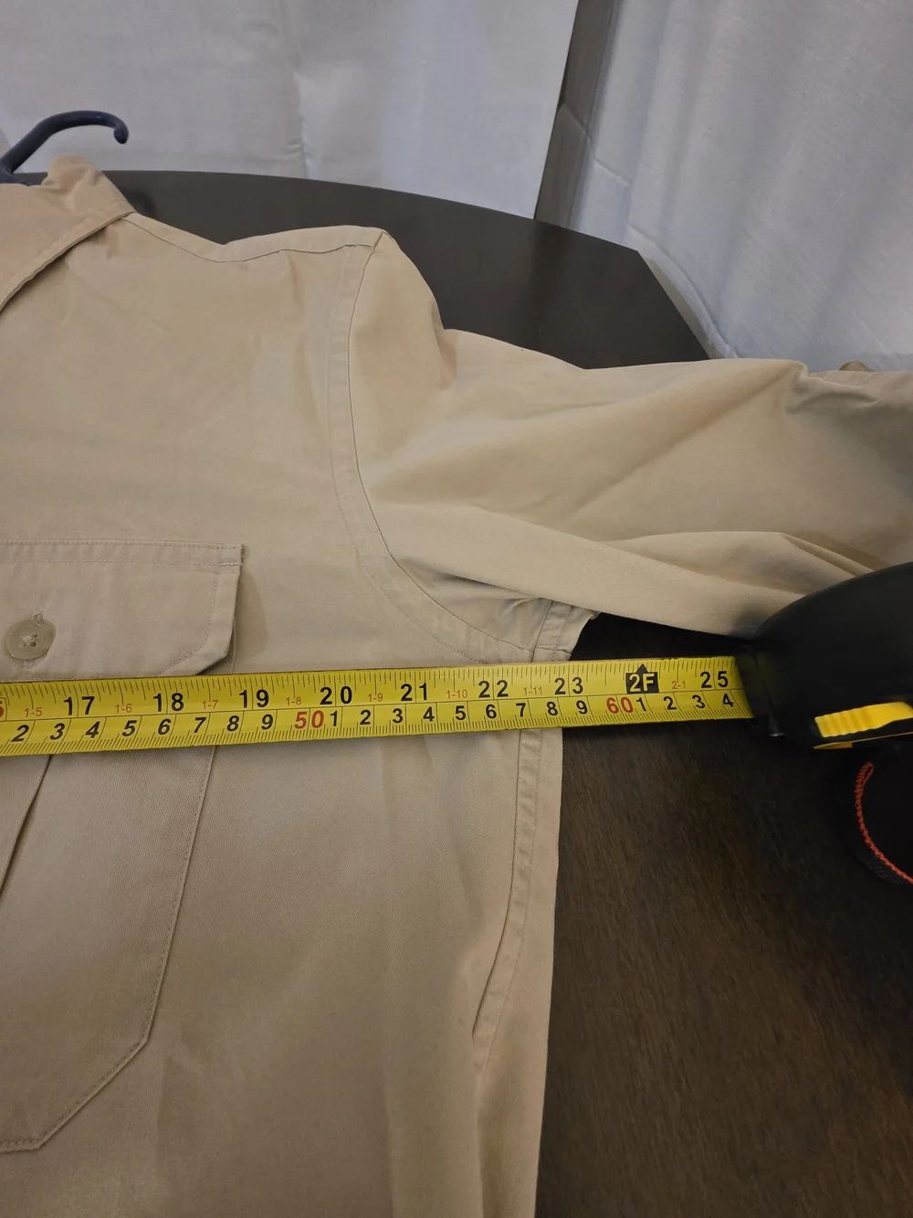 J. Crew Men's Beige Long-Sleeve Button-Down Light Weight Denim Shirt Sz L